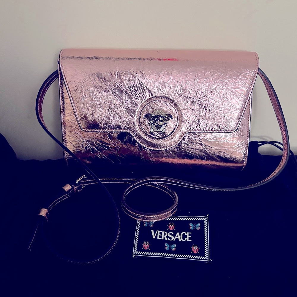 Versace La Medusa metallic shoulder bag